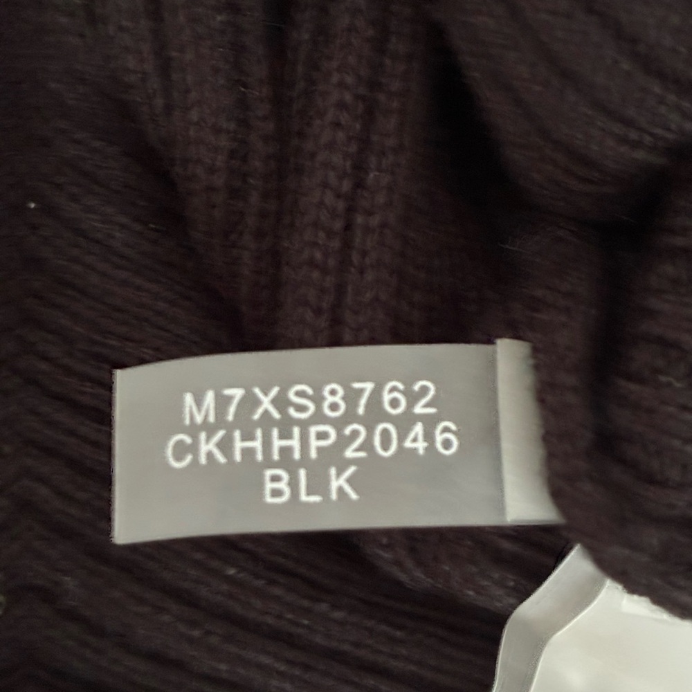 Calvin Klein Elegant Black Fitted Turtleneck Sweater - Picture 13 of 15